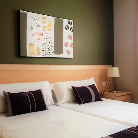 Plaza Picasso Apartament *