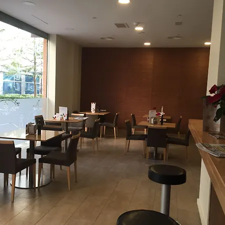 Apartament Plaza Picasso Walencja