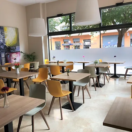 Plaza Picasso Apartament