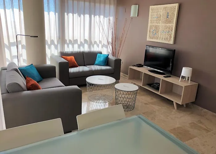 Plaza Picasso شقة